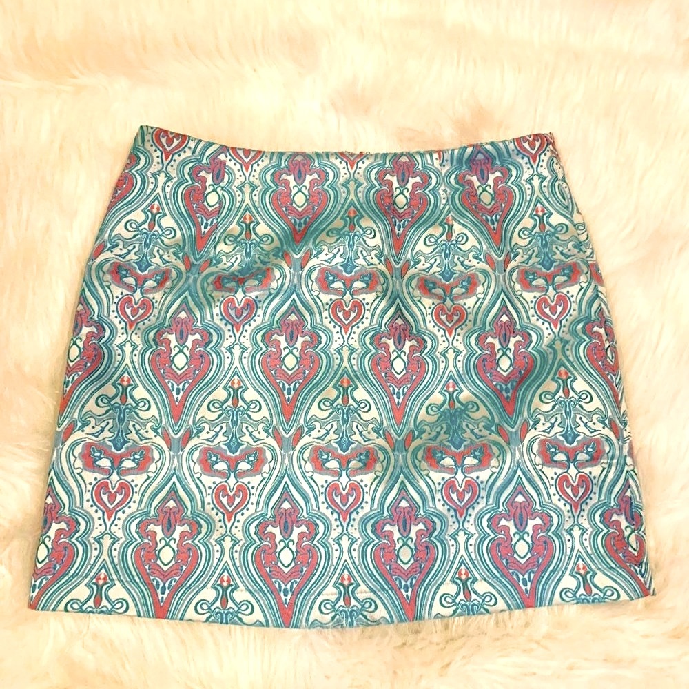 Verty Blue Pink Damask Textured Mini Skirt NWOT